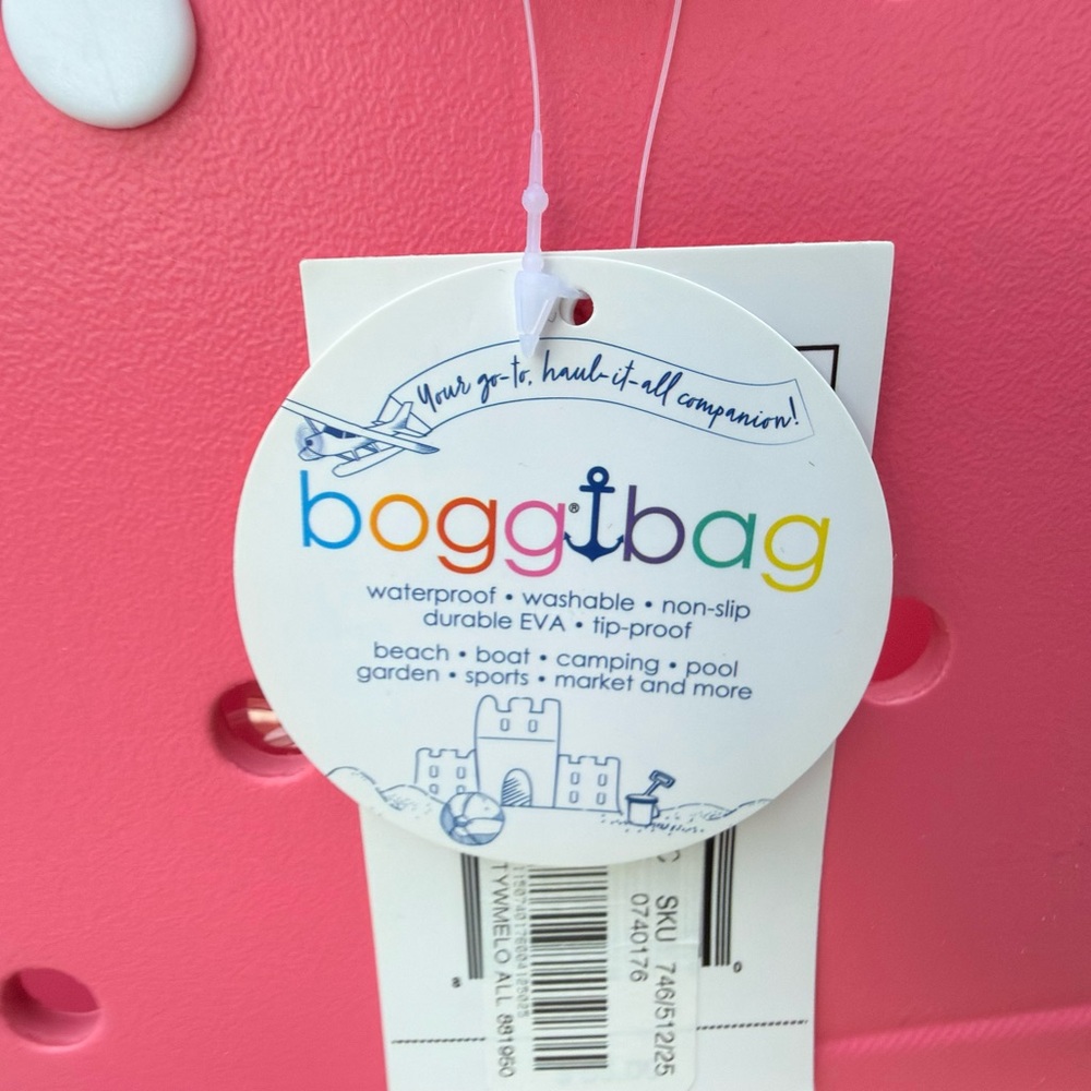 NWT Bitty Bogg Bag Pink– waterproof tote, includes snap-in pouch - Picture 6 of 6